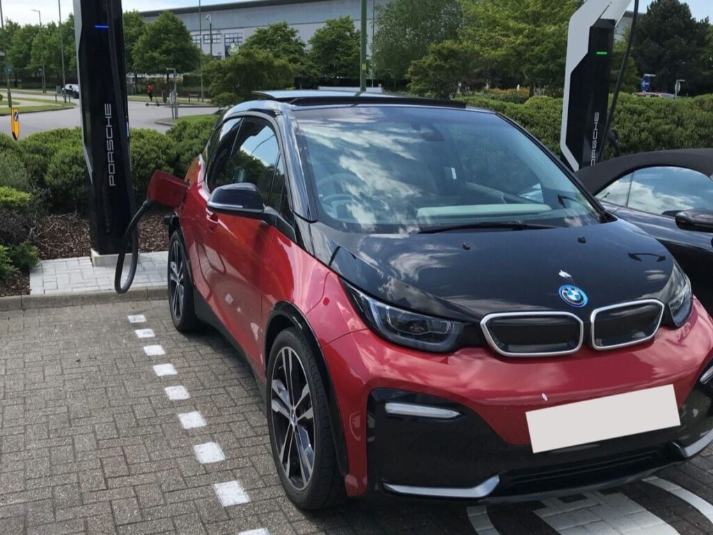 A 2019 BMW i3S.