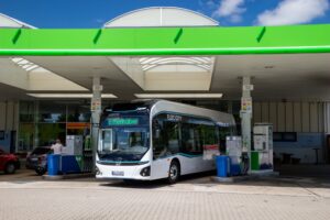 Hyundai Motor’s Elec City Fuel Cell bus begins trial service in Munich