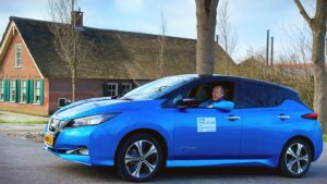Nissan reveals EV drivers are travelling further than petrol and diesel motorists