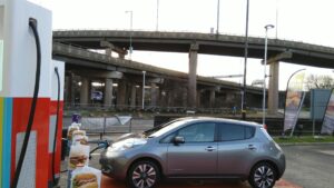 Nissan LEAF 30kWh Tekna 2016, Robin - EV Owner Review