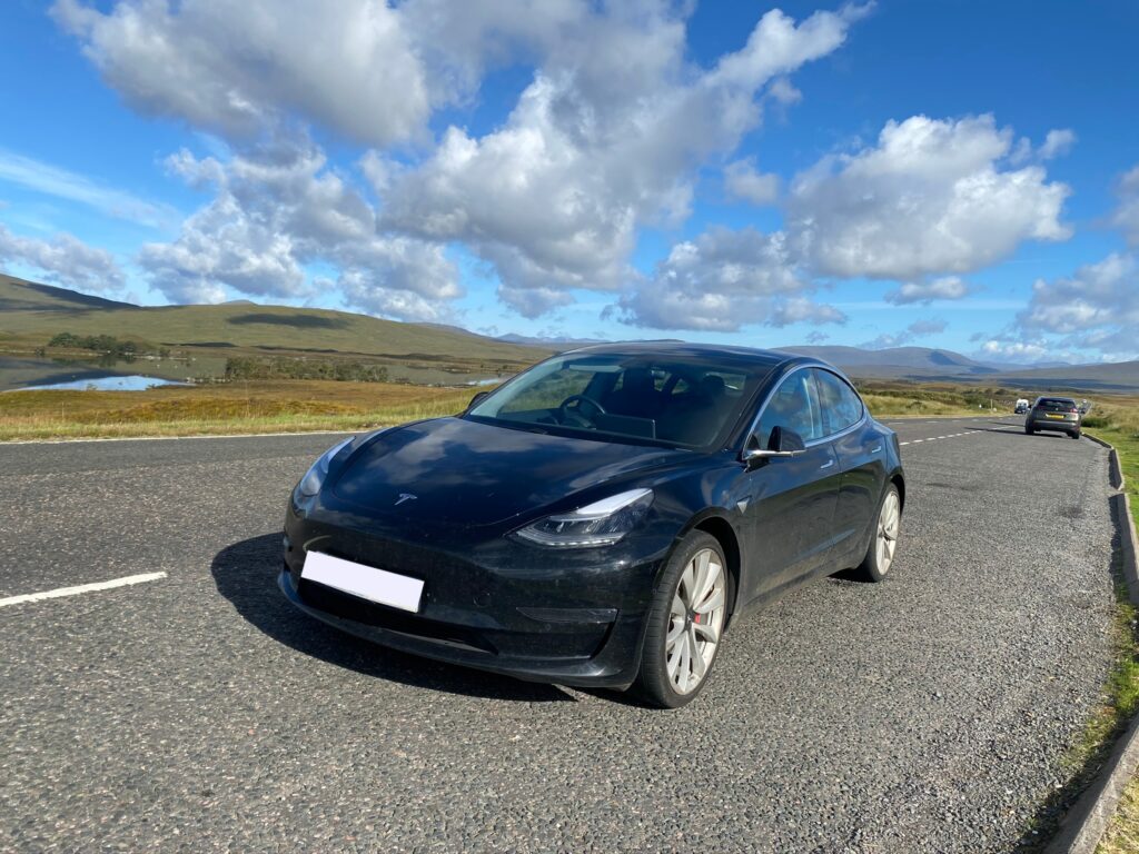 Tesla Model 3 Performance 2019, Colin - EV Owner Review