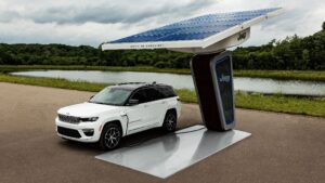 Jeep reveals first images of all-new 2022 electrified Jeep Grand Cherokee 4xe plug-in hybrid