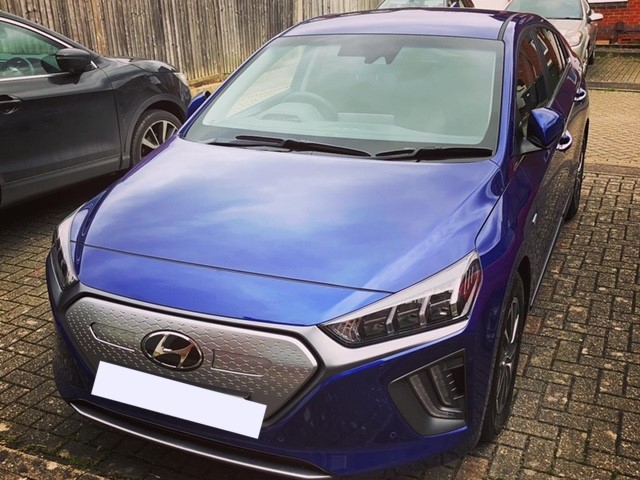 A Hyundai IONIQ Electric Premium SE 38.3kWh