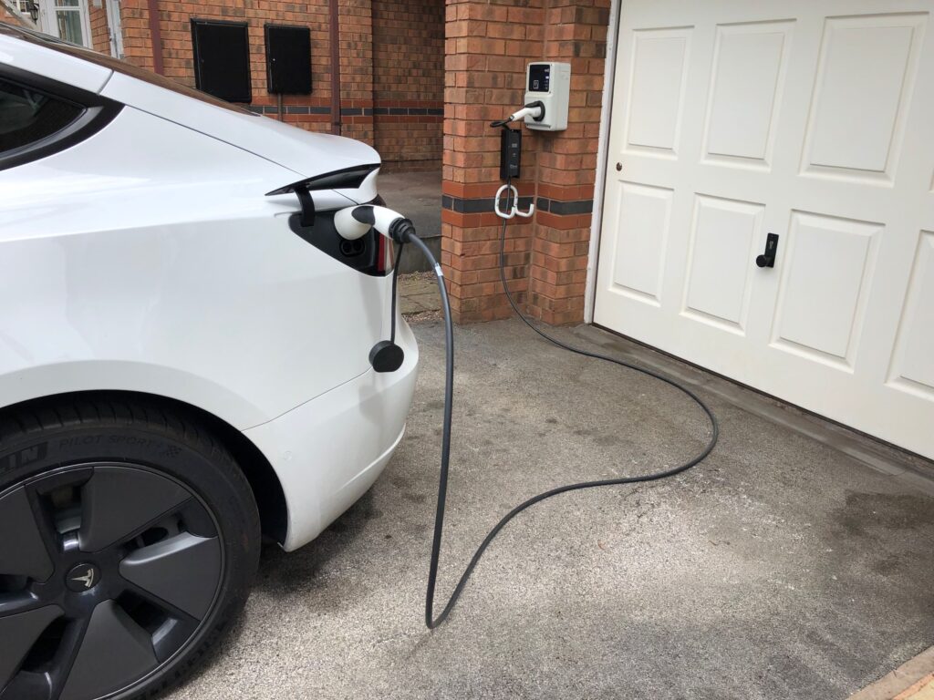 Tesla Model 3 Long Range, Paul - Living with an EV: Home charging