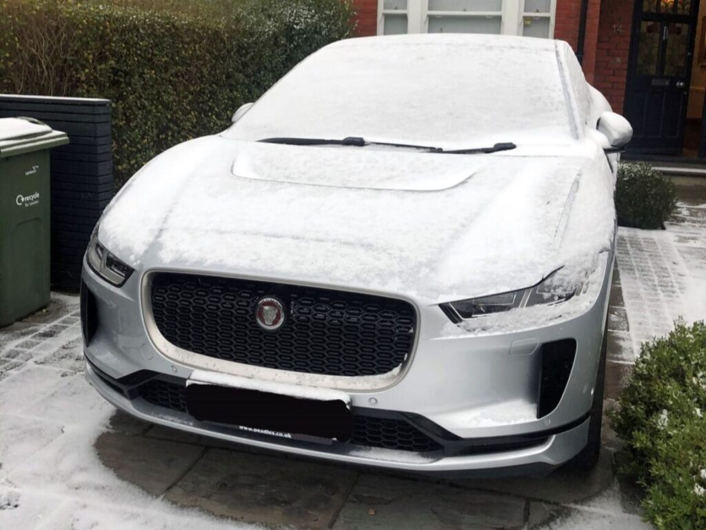 A Jaguar I-PACE 2018
