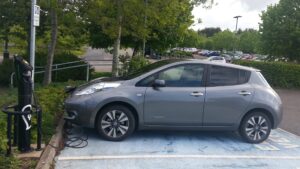 Nissan LEAF Tekna 24kWh 2014, Alison - EV Owner Review