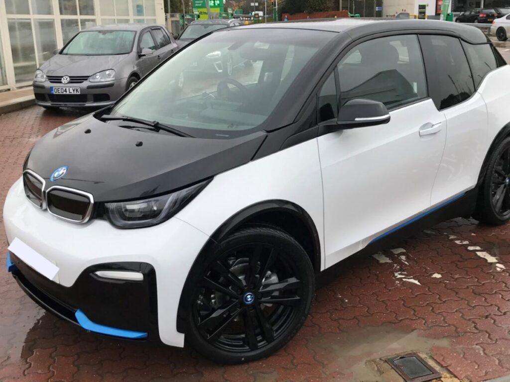 BMW i3.