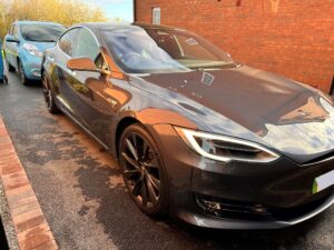 Tesla Model S 90D 2017, Miles - EV Owner Review
