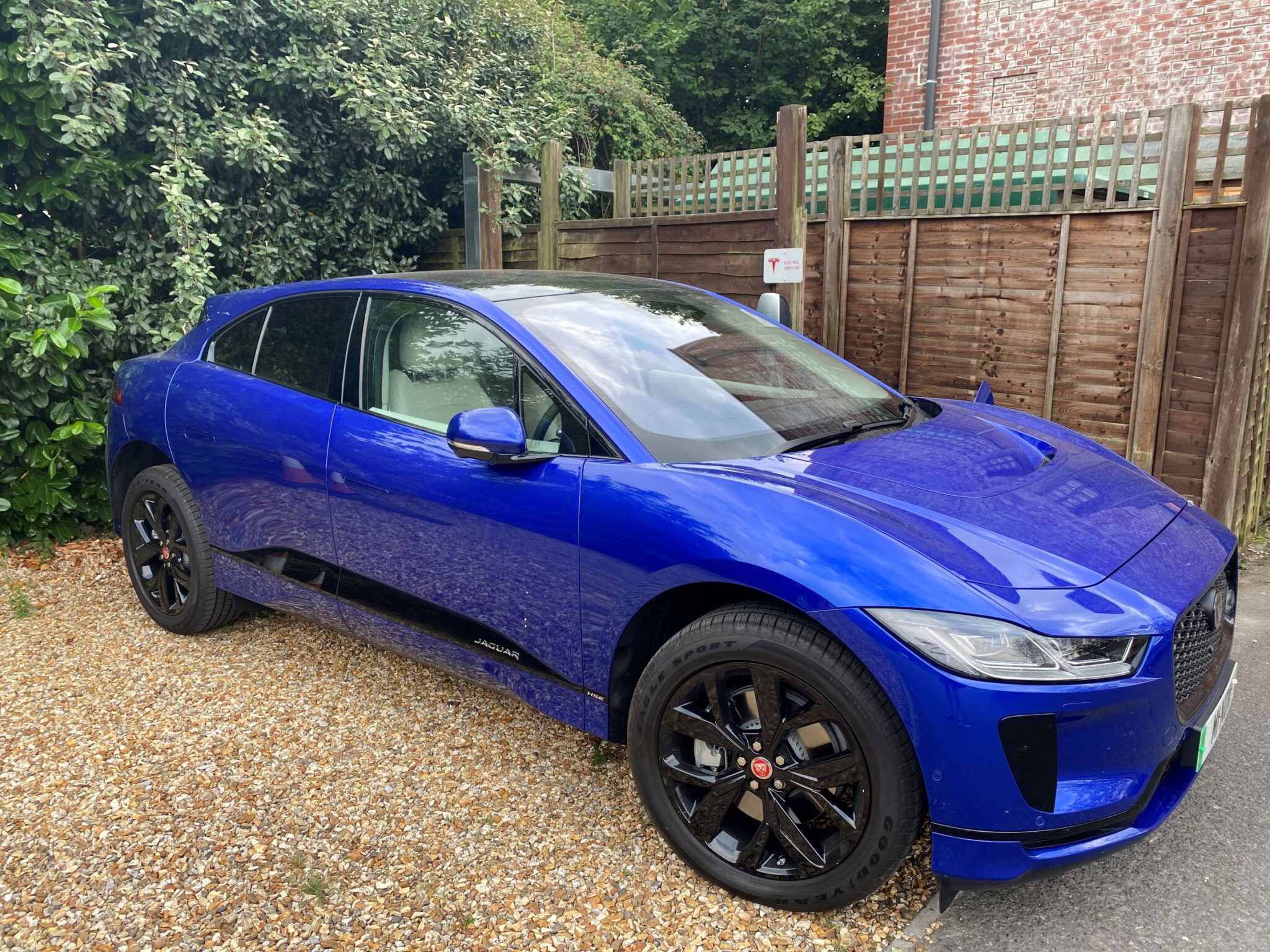 Jaguar IPACE 2021, Neil EV Owner Review Electric Road