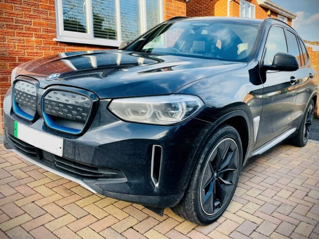 A BMW iX3 Premier Pro.