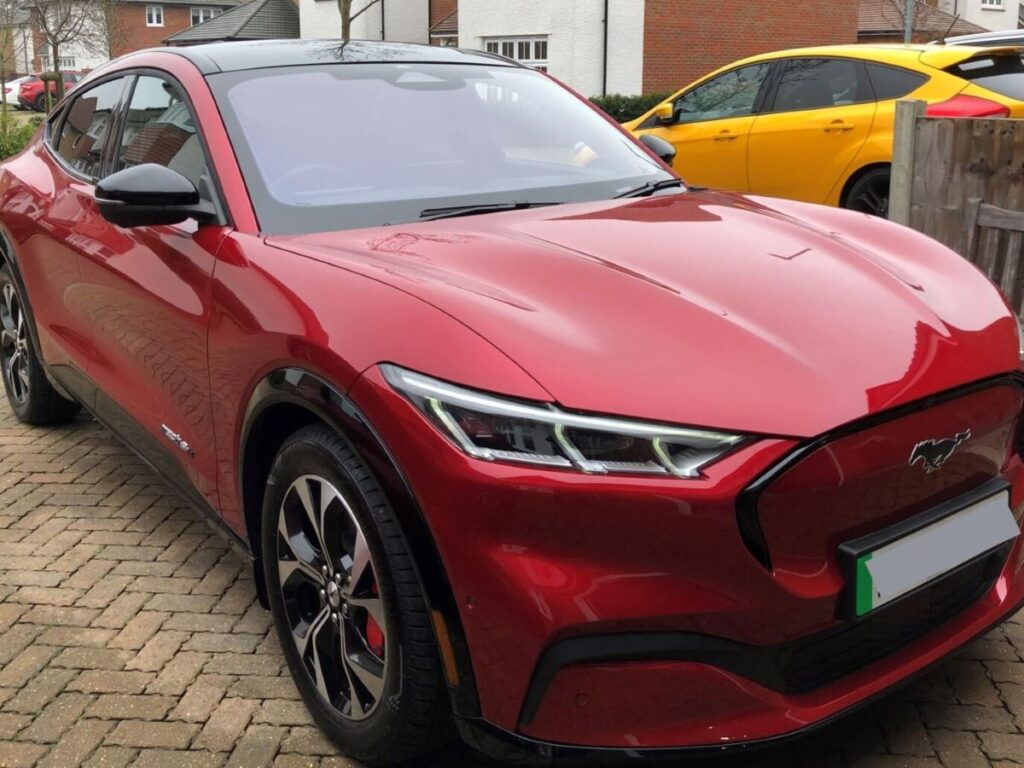 A Mustang Mach-E Extended Range 2022