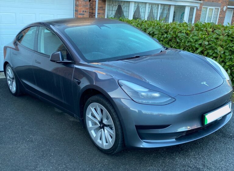 Tesla Model 3 2021 electric car owner review - Electric Road