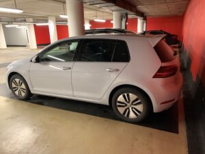 Volkswagen e-Golf 2018 electric car owner review