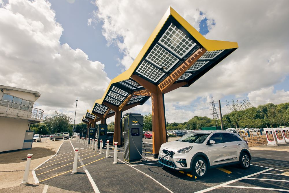 Pivot Power has officially opened Energy Superhub Oxford