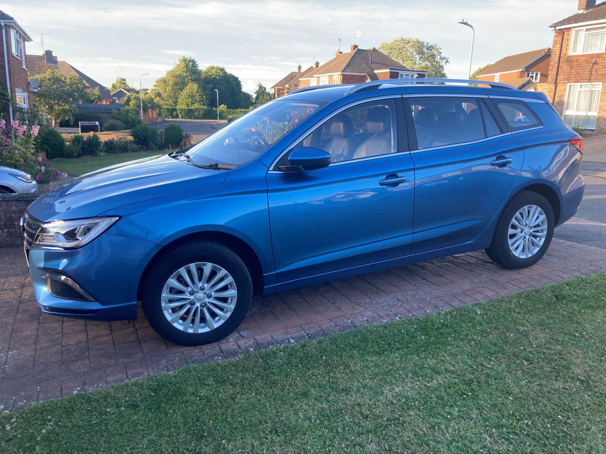 MG5 EV 2021 electric car owner review - Electric Road