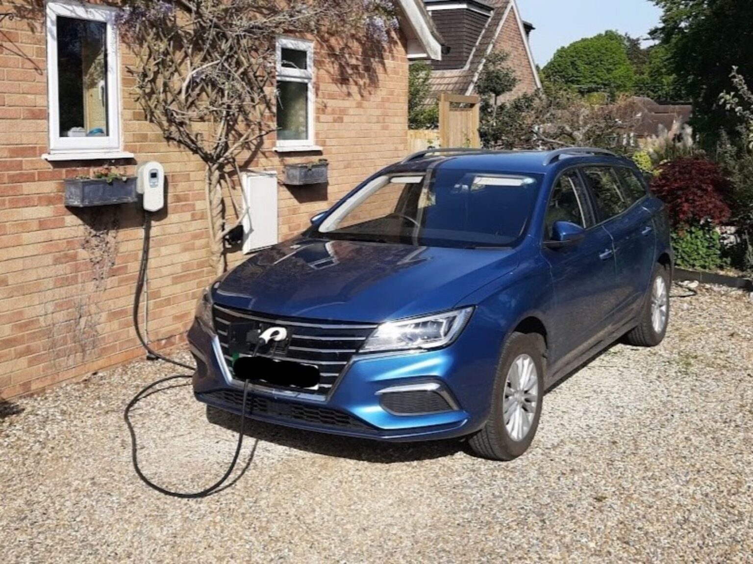 MG5 EV 2021 electric car owner review - Electric Road