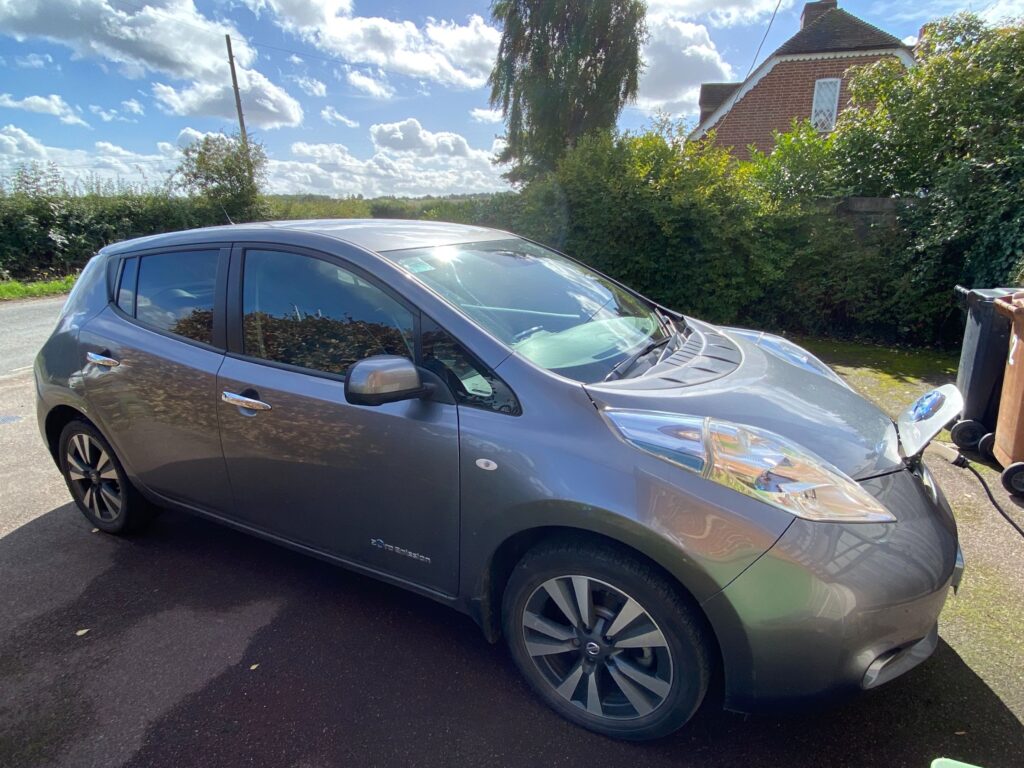 Nissan LEAF 2016 electric car owner review