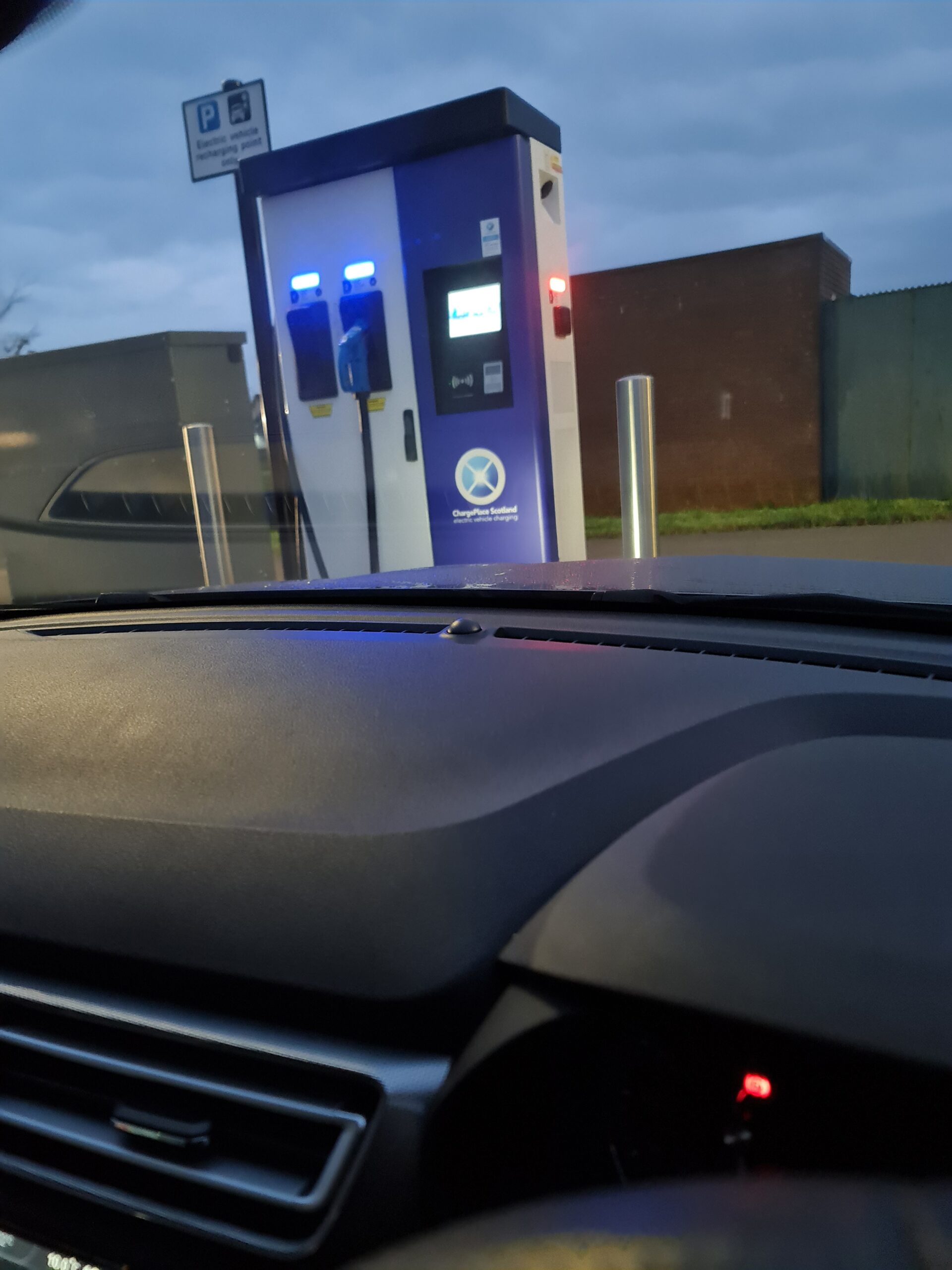 MG5 EV 2022: Public charging review - Electric Road