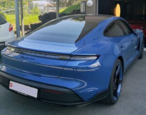 Porsche Taycan 2021 electric car owner review (Switzerland)