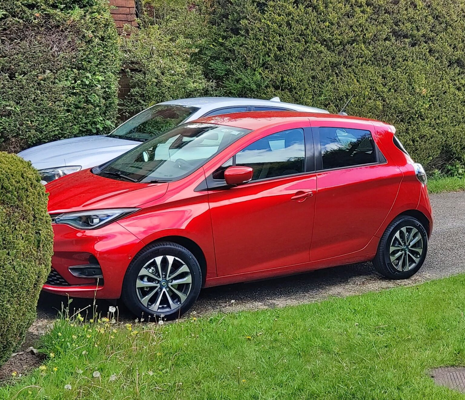 Renault Zoe 2021 electric car owner review Electric Road