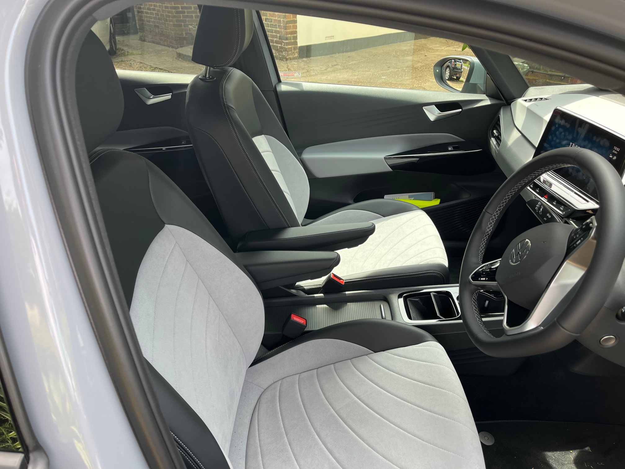 Volkswagen ID.3 2022 electric car owner review