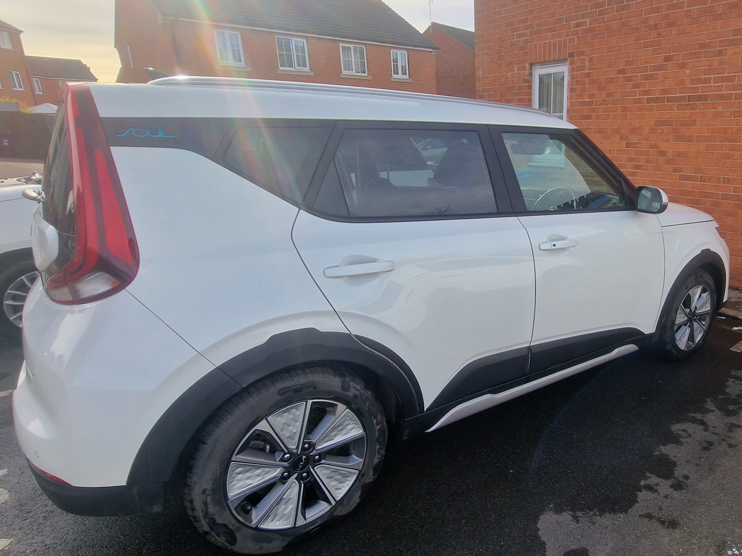 KIA Soul EV 2022 electric car owner review