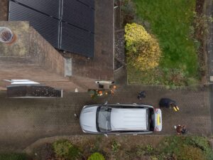 EV drivers 7 times more likely to have solar panels on their home