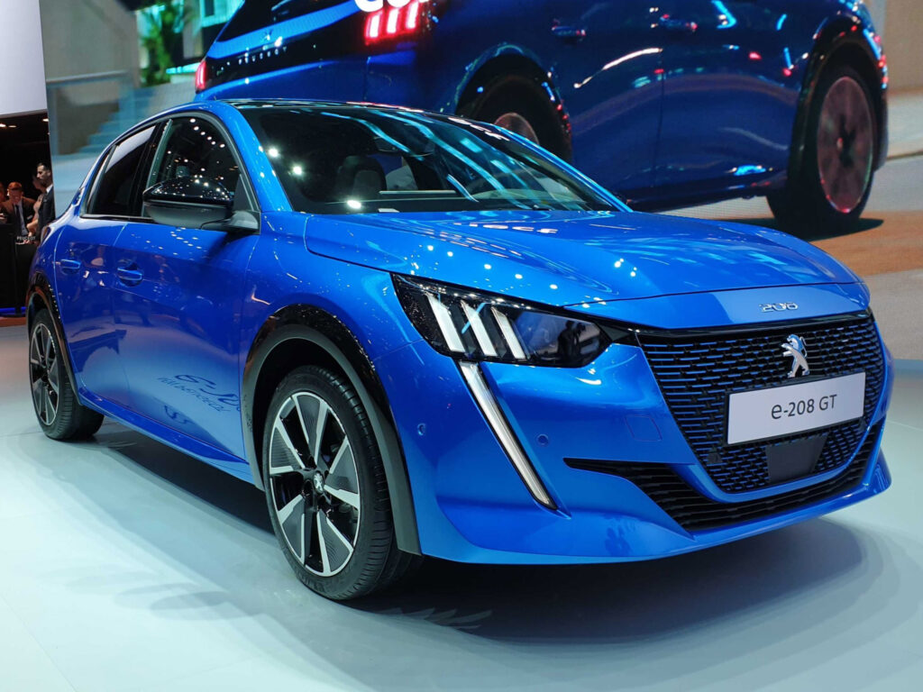 Peugeot e-208 2022 electric car owner review