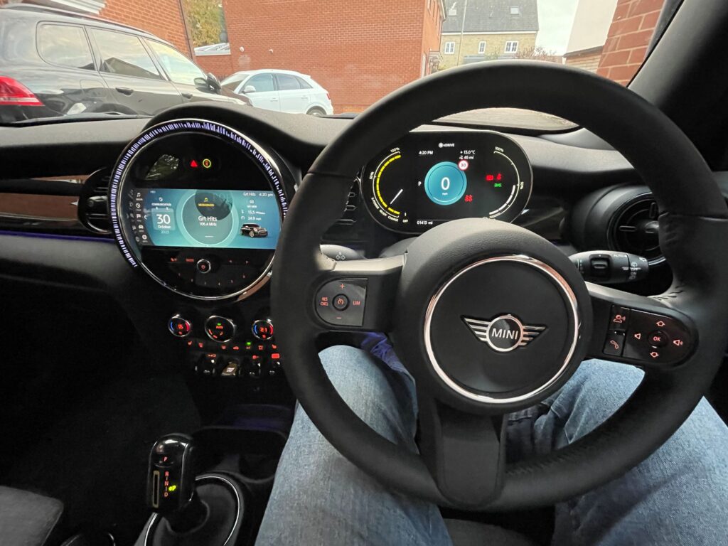 MINI Electric Cooper S test drive review 2023