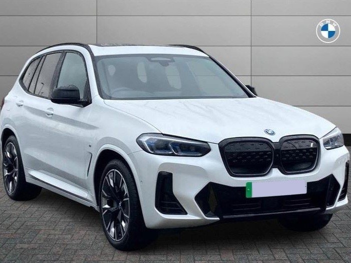 Ian Sanford's BMW iX3 M Sport Pro 80kWh 2022