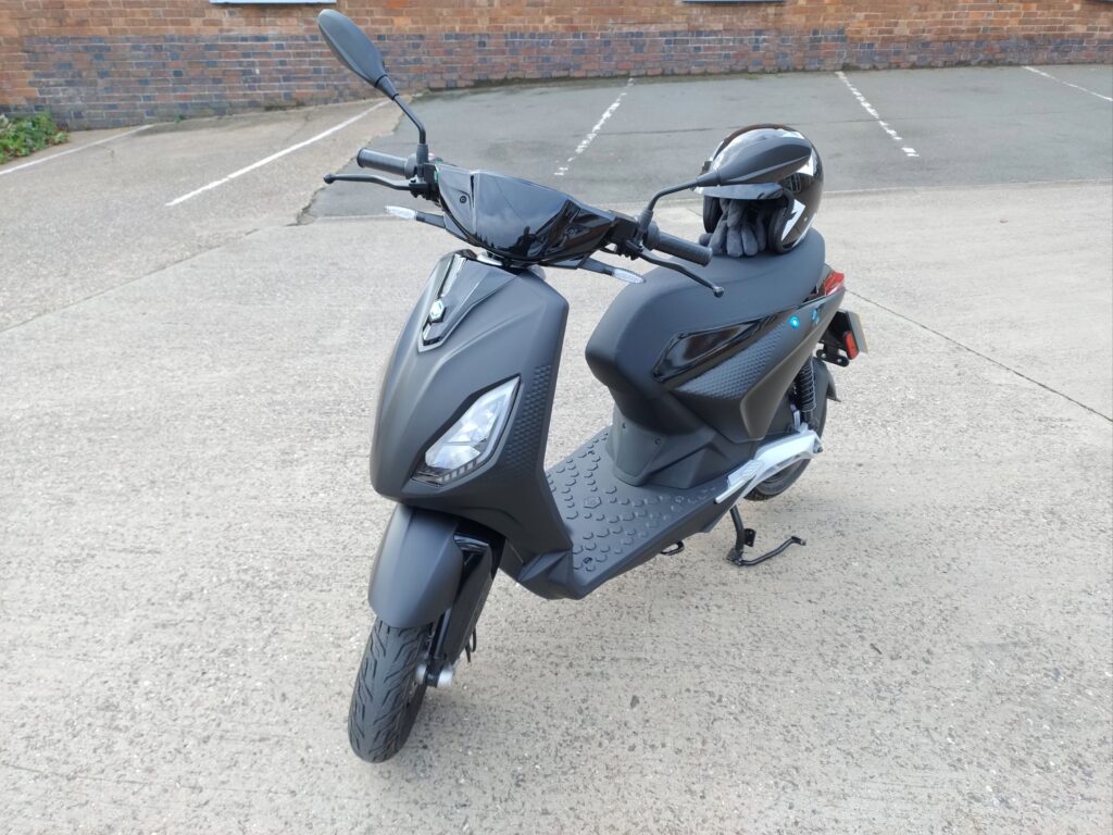 Piaggio 1 Active 2023 electric scooter owner review