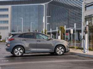Hyundai Kona Electric 2021: Public charging review