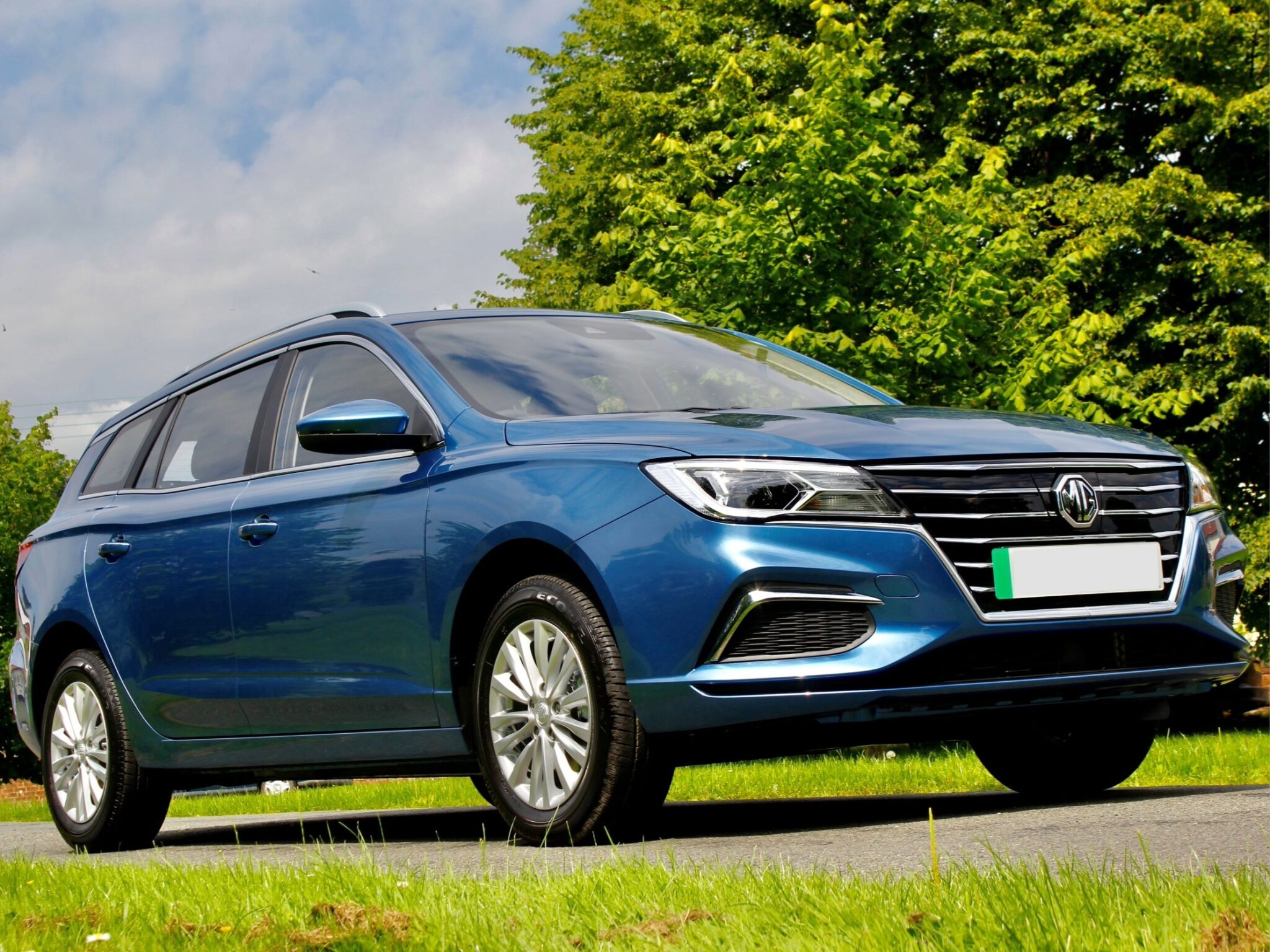 MG5 EV 2021 electric car owner review - Electric Road