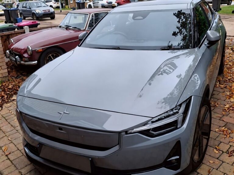 CNH237E's Polestar 2 parked on their driveway