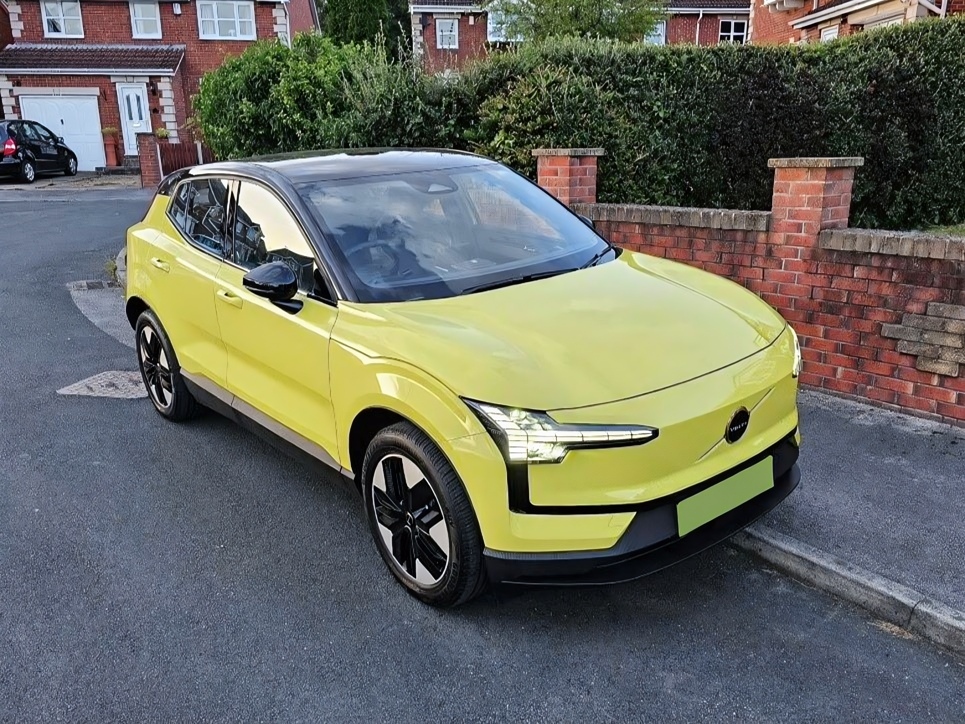 Obi1's 2024 Volvo EX30 Single Motor Plus